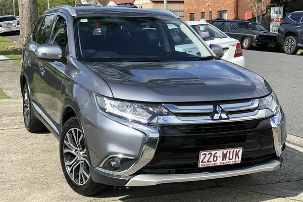 2016 Mitsubishi Outlander LS Safety Pack ZK