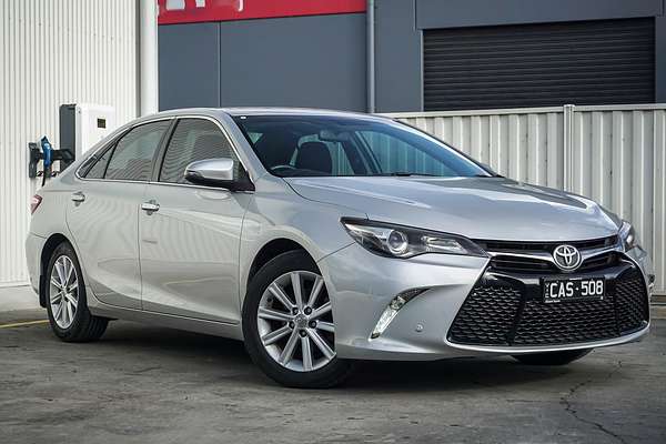 2017 Toyota Camry Atara S ASV50R