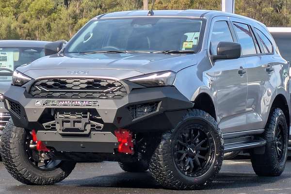 2026 Isuzu MU-X LS-M