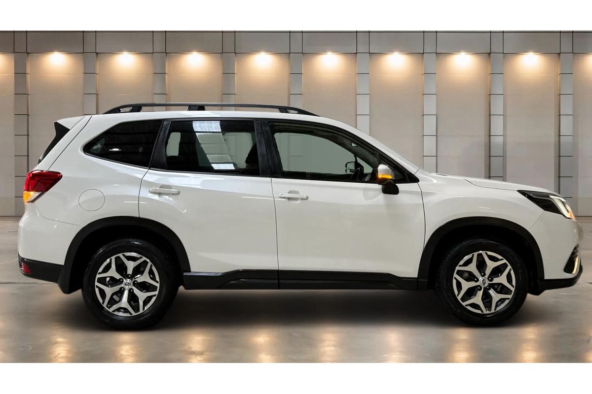 2023 Subaru Forester 2.5i S5
