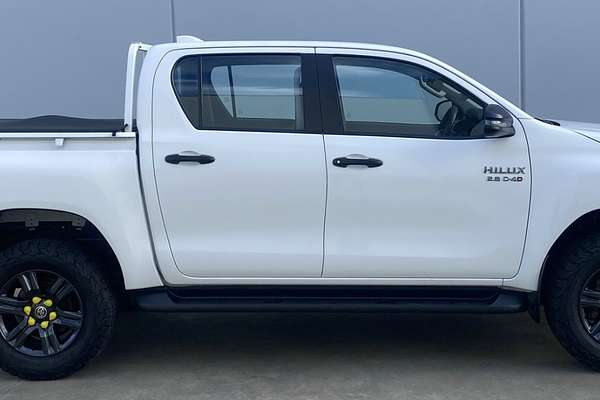 2022 Toyota Hilux SR GUN126R 4X4