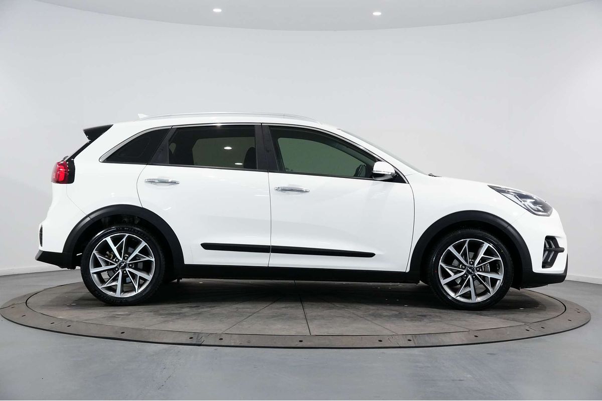 2021 Kia Niro Hybrid Sport DE