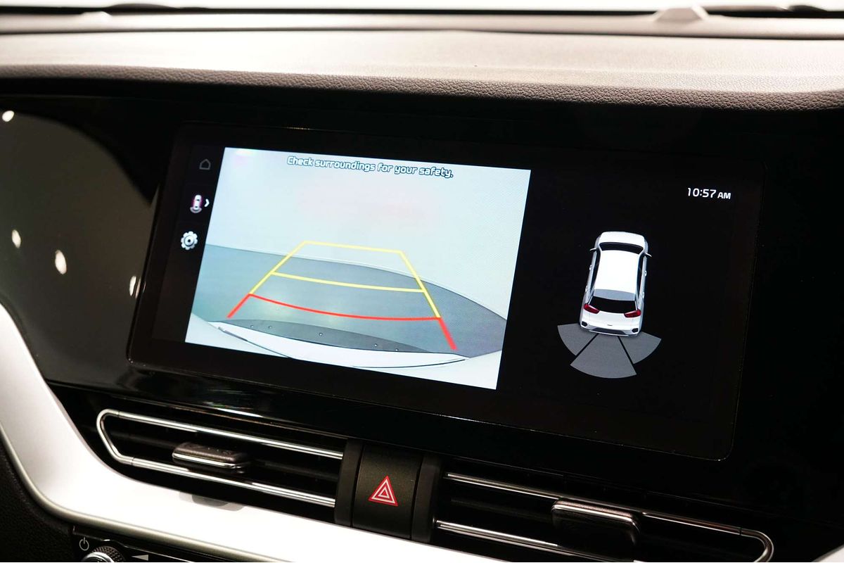 2021 Kia Niro Hybrid Sport DE