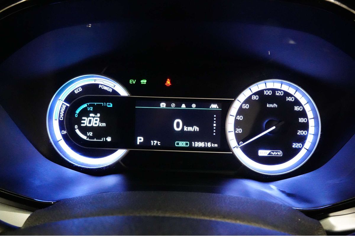 2021 Kia Niro Hybrid Sport DE