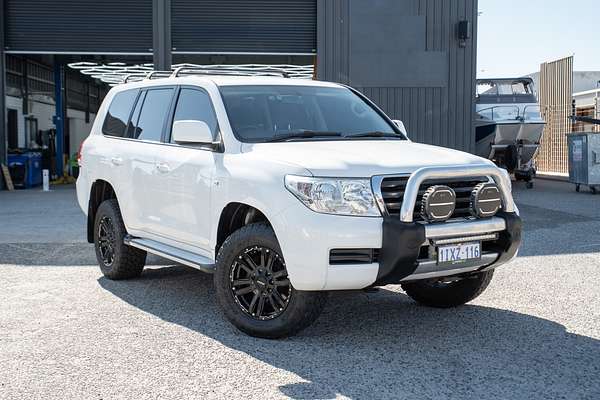 2010 Toyota Landcruiser GXL UZJ200R