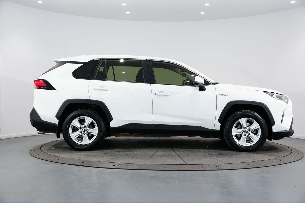 2021 Toyota RAV4 GX AXAH54R