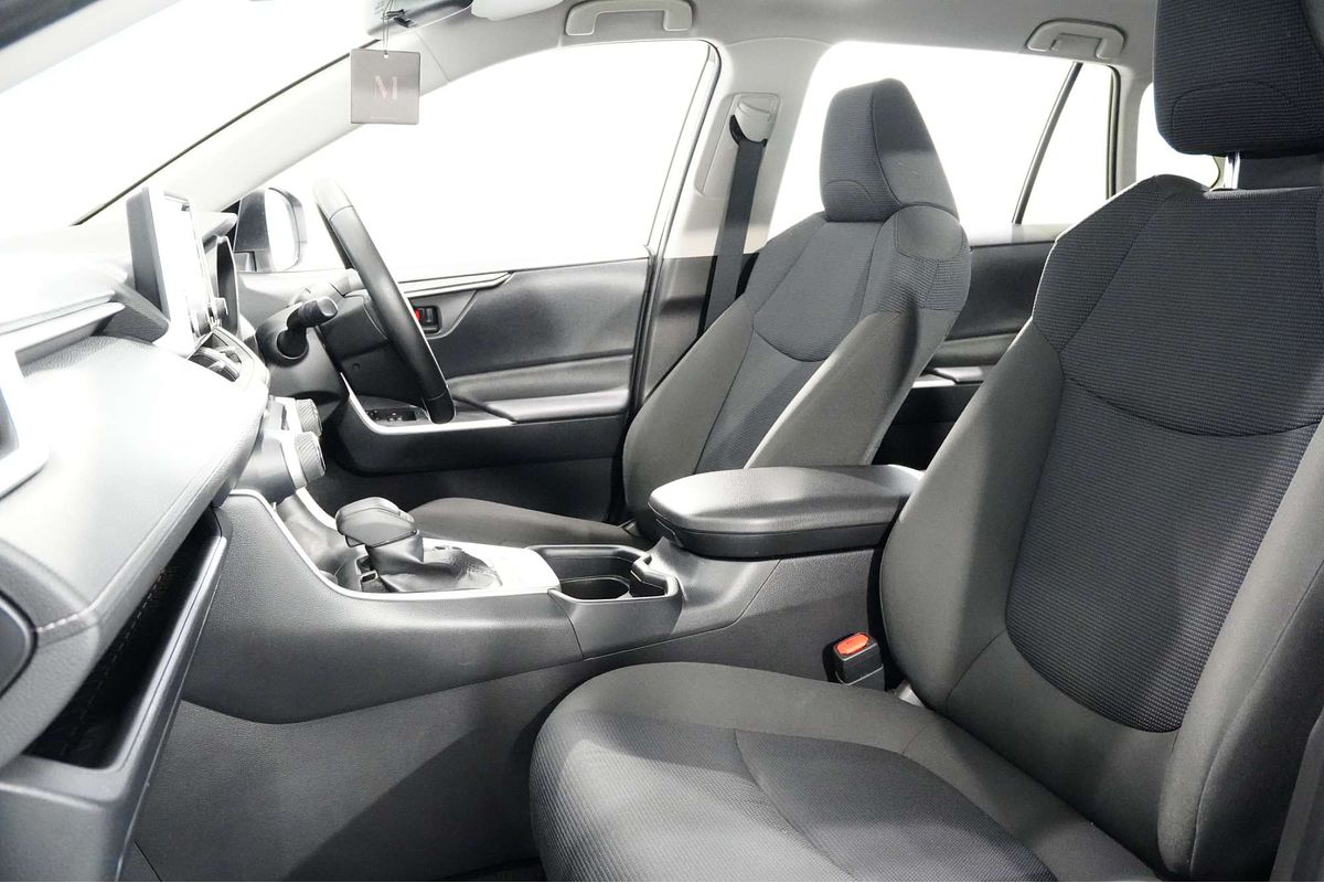 2021 Toyota RAV4 GX AXAH54R