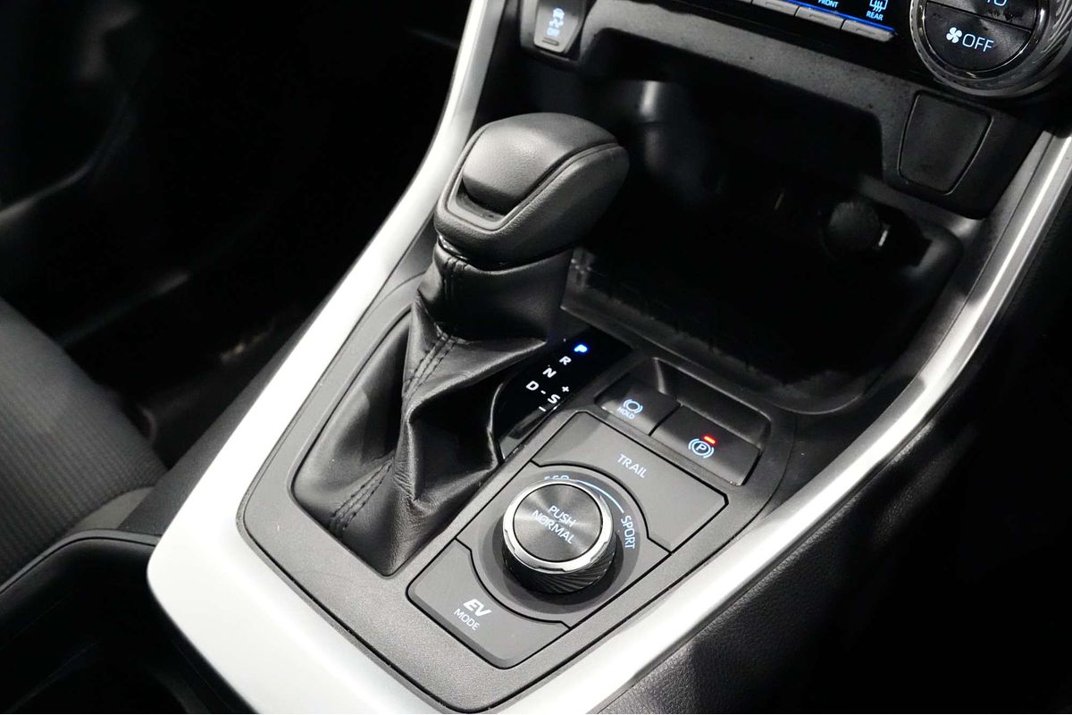 2021 Toyota RAV4 GX AXAH54R