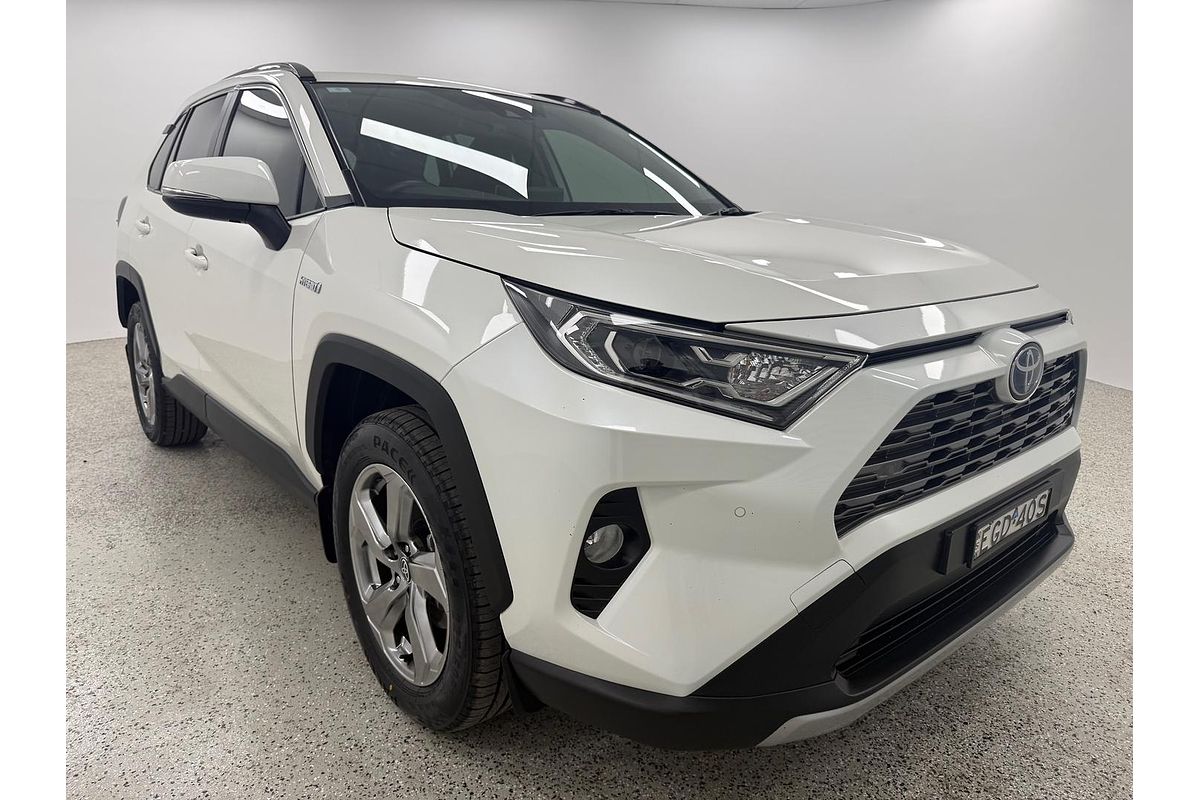 2020 Toyota RAV4 GXL AXAH52R