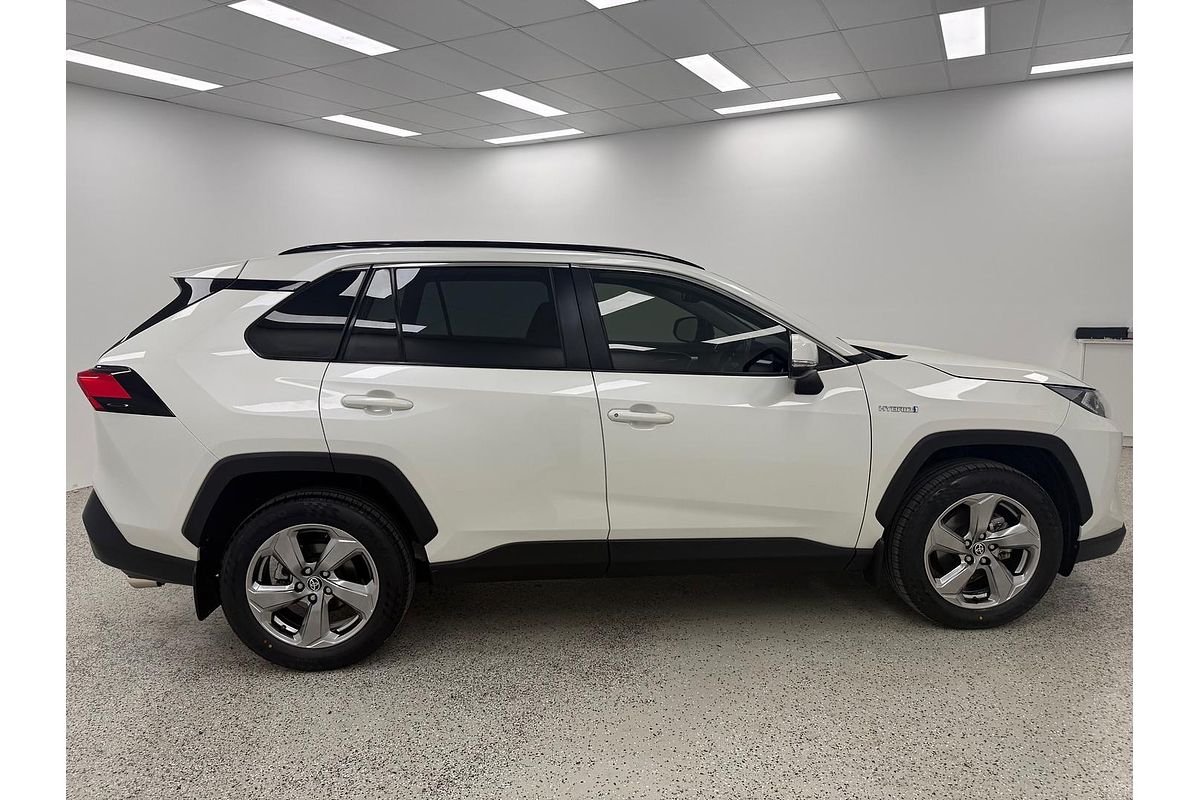 2020 Toyota RAV4 GXL AXAH52R