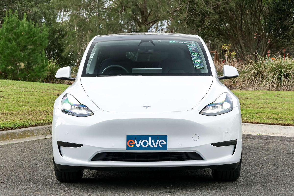 2023 Tesla Model Y Rear-Wheel Drive