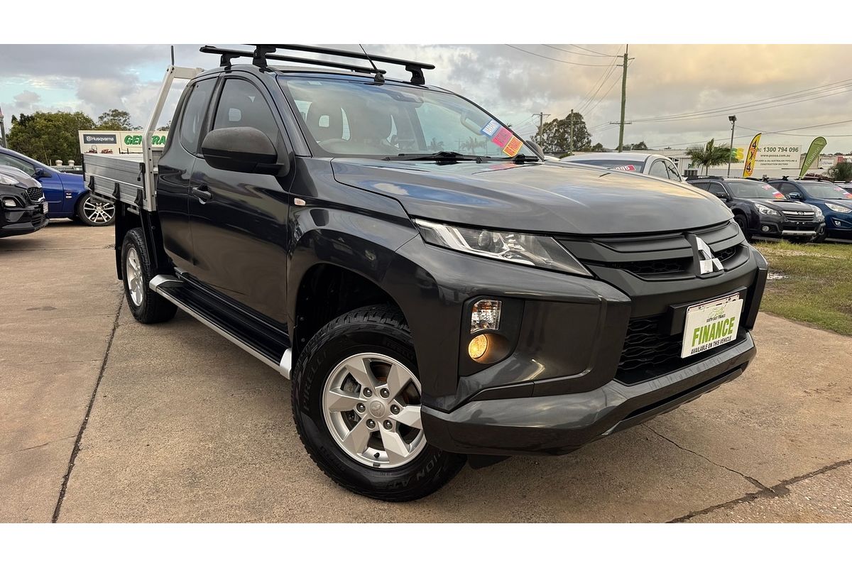 2020 Mitsubishi Triton GLX MR 4X4
