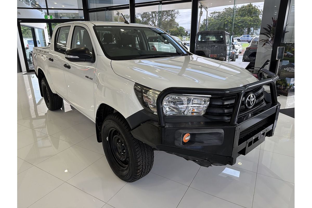 2016 Toyota Hilux Workmate GUN125R 4X4