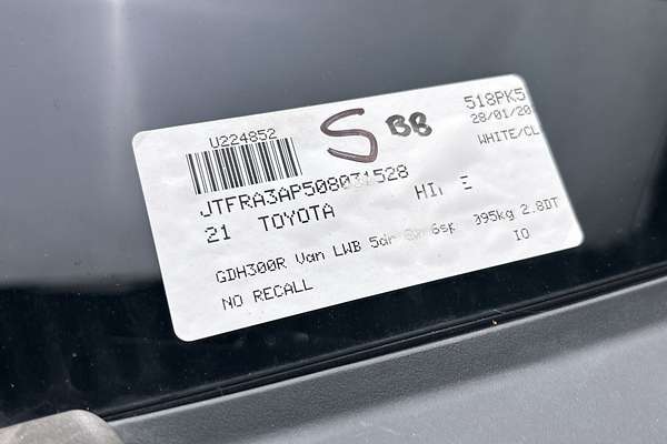 2021 Toyota Hiace GDH300R LWB thumb-22