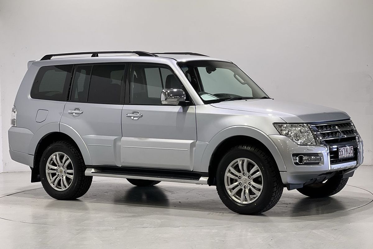 2016 Mitsubishi Pajero GLS NX