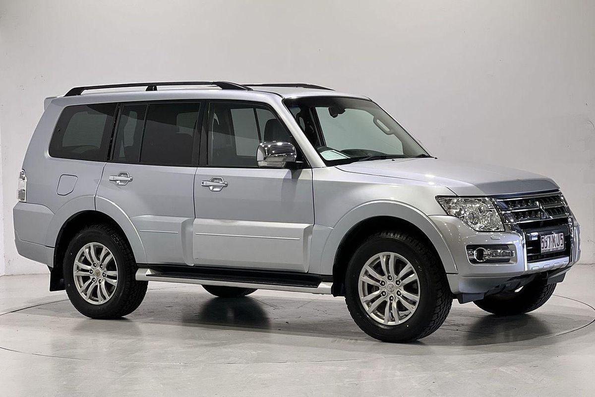 2016 Mitsubishi Pajero GLS NX