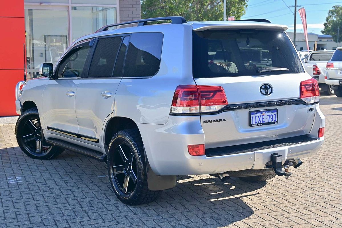 2017 Toyota Landcruiser Sahara VDJ200R