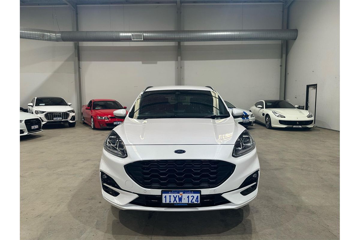 2022 Ford Escape ST-Line ZH