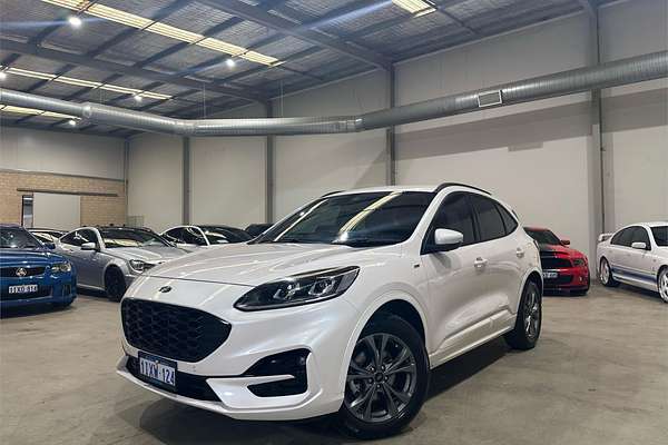 2022 Ford Escape ST-Line ZH