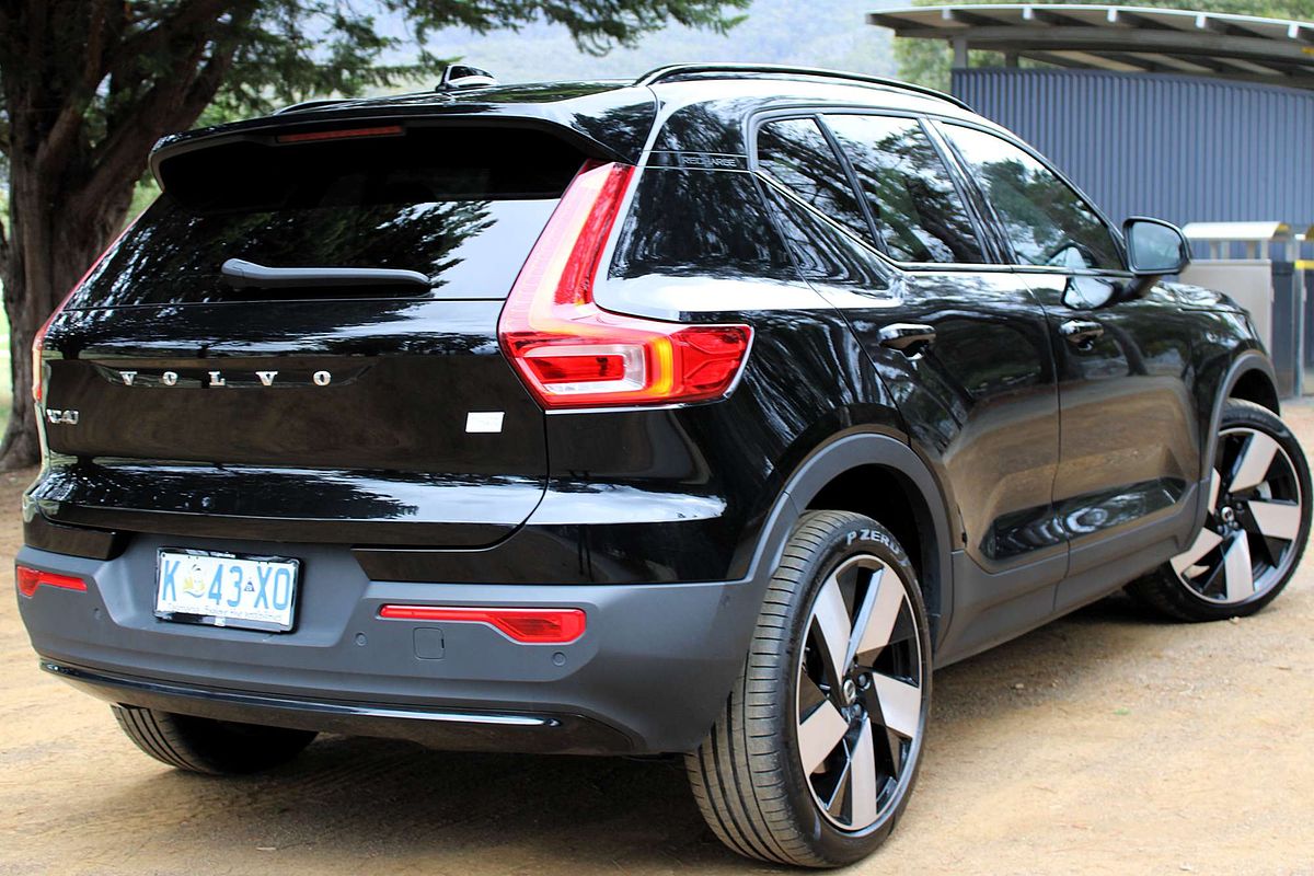 2023 Volvo XC40 Recharge Twin Pure Electric