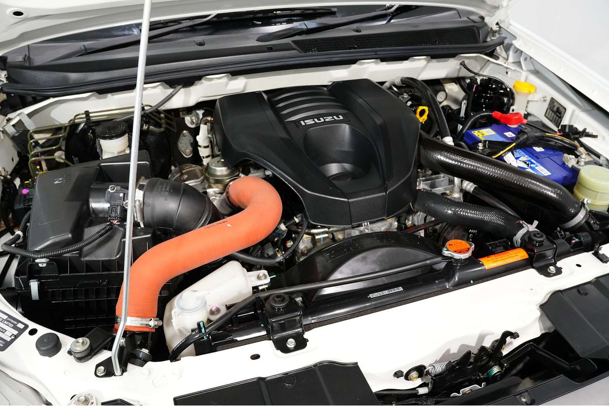 2019 Isuzu D-MAX SX High Ride Rear Wheel Drive