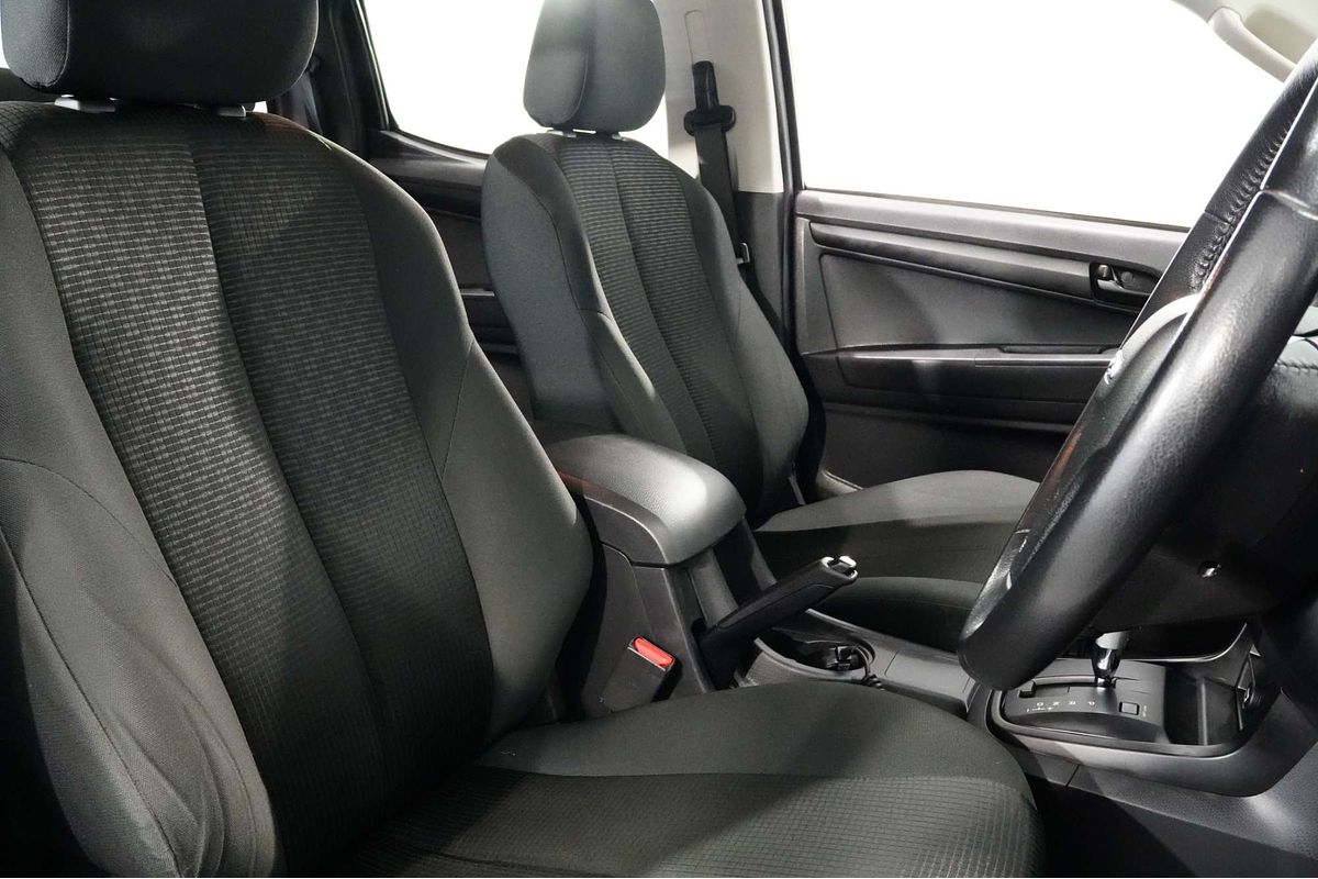2019 Isuzu D-MAX SX High Ride Rear Wheel Drive