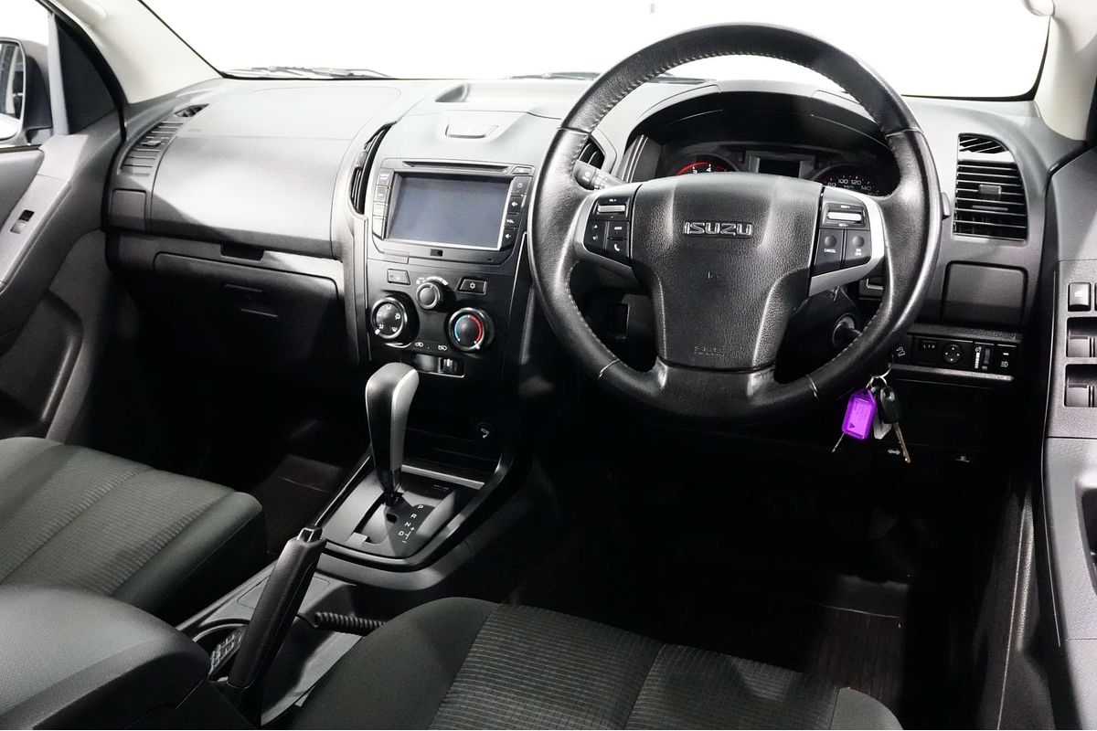 2019 Isuzu D-MAX SX High Ride Rear Wheel Drive