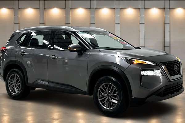 2024 Nissan X-TRAIL ST T33