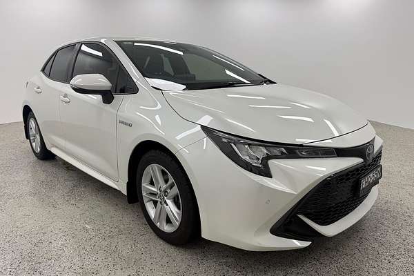 2020 Toyota Corolla SX Hybrid ZWE211R