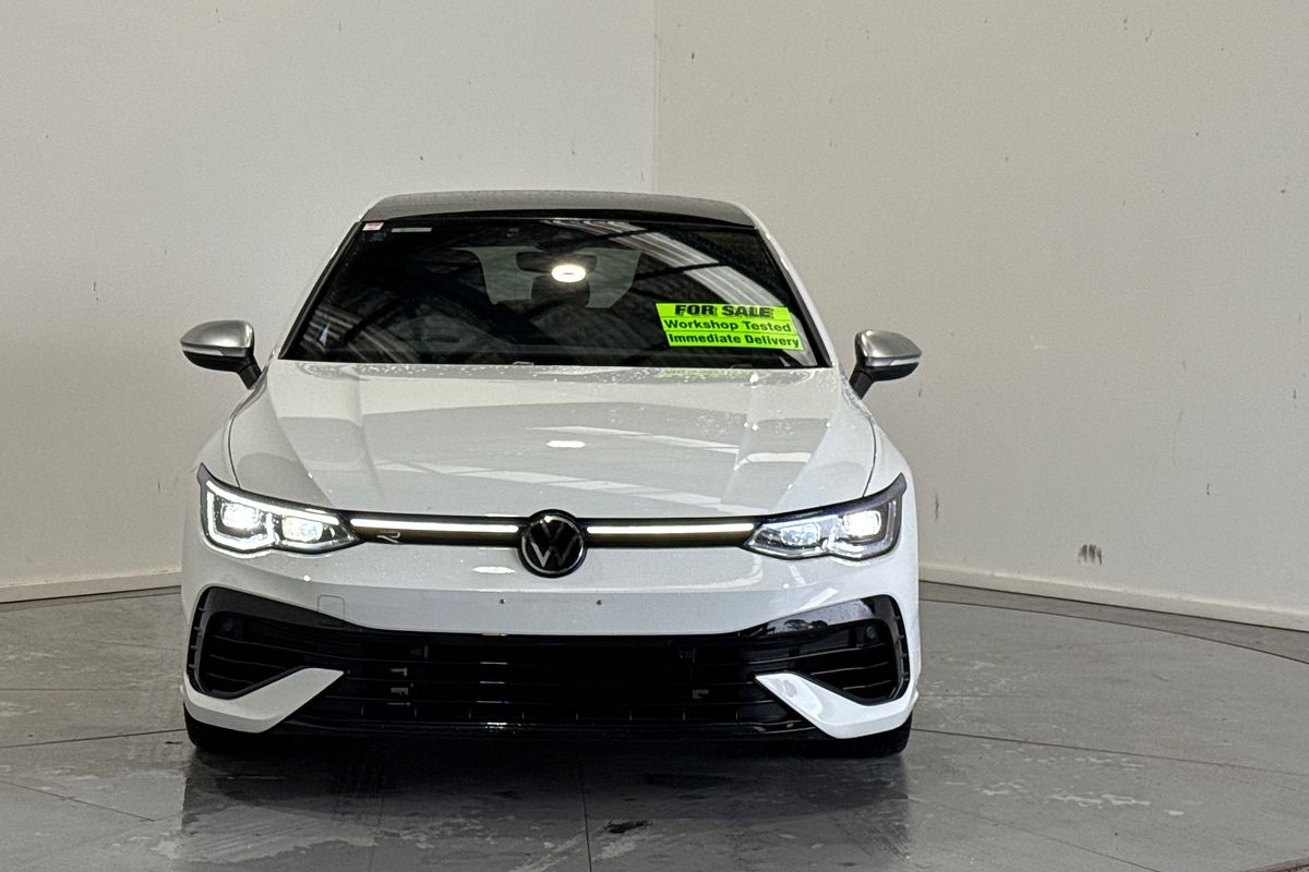 2023 Volkswagen Golf R 8