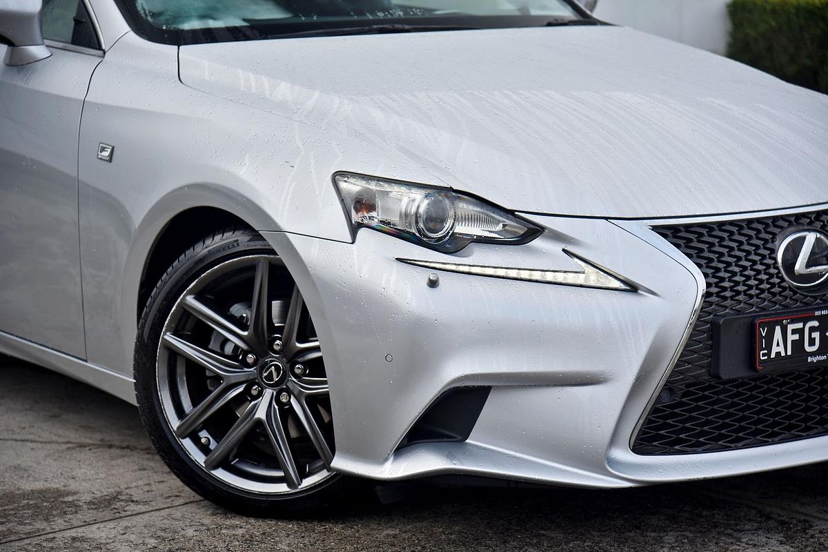2013 Lexus IS