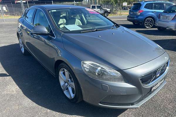 2014 Volvo V40 D4 Luxury