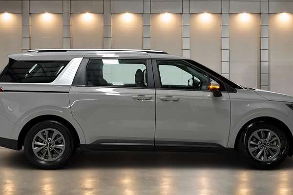2023 Kia Carnival S KA4