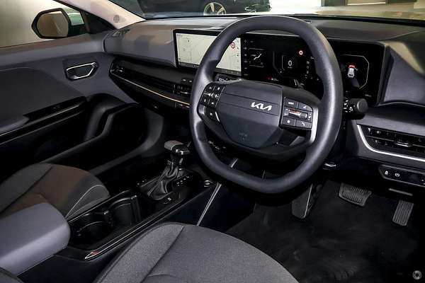 2026 Kia K4 Sport CL4m thumb-6