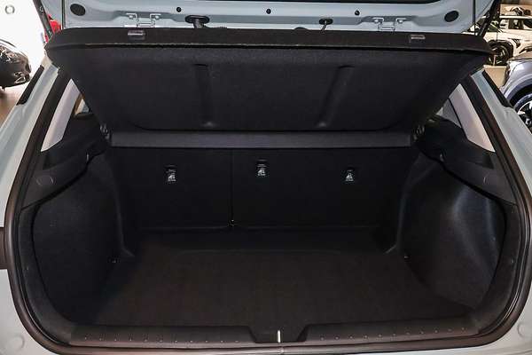 2026 Kia K4 Sport CL4m thumb-9