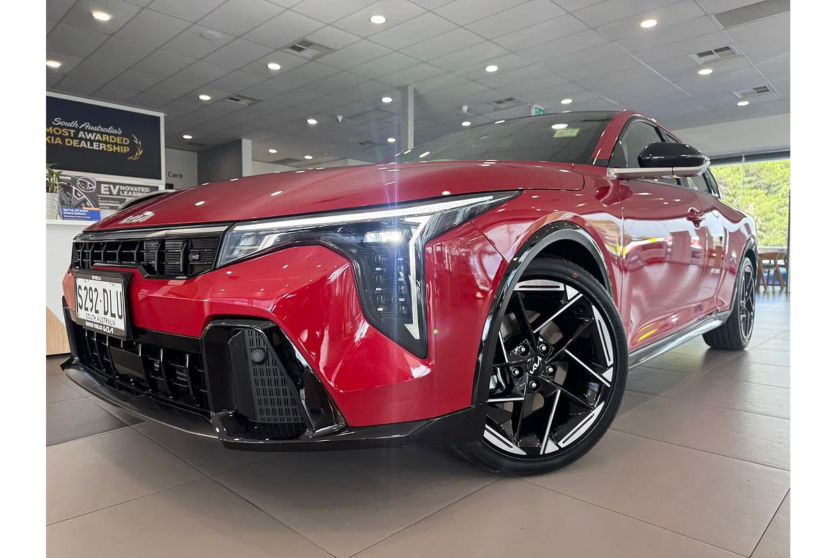 2026 Kia K4 GT-Line CL4m