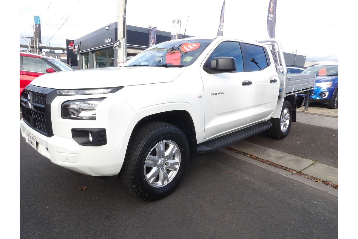 2025 Mitsubishi Triton GLX+ MV 4X4