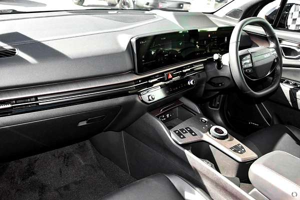 2026 Kia Sportage HEV GT-Line NQ5 PE thumb-6