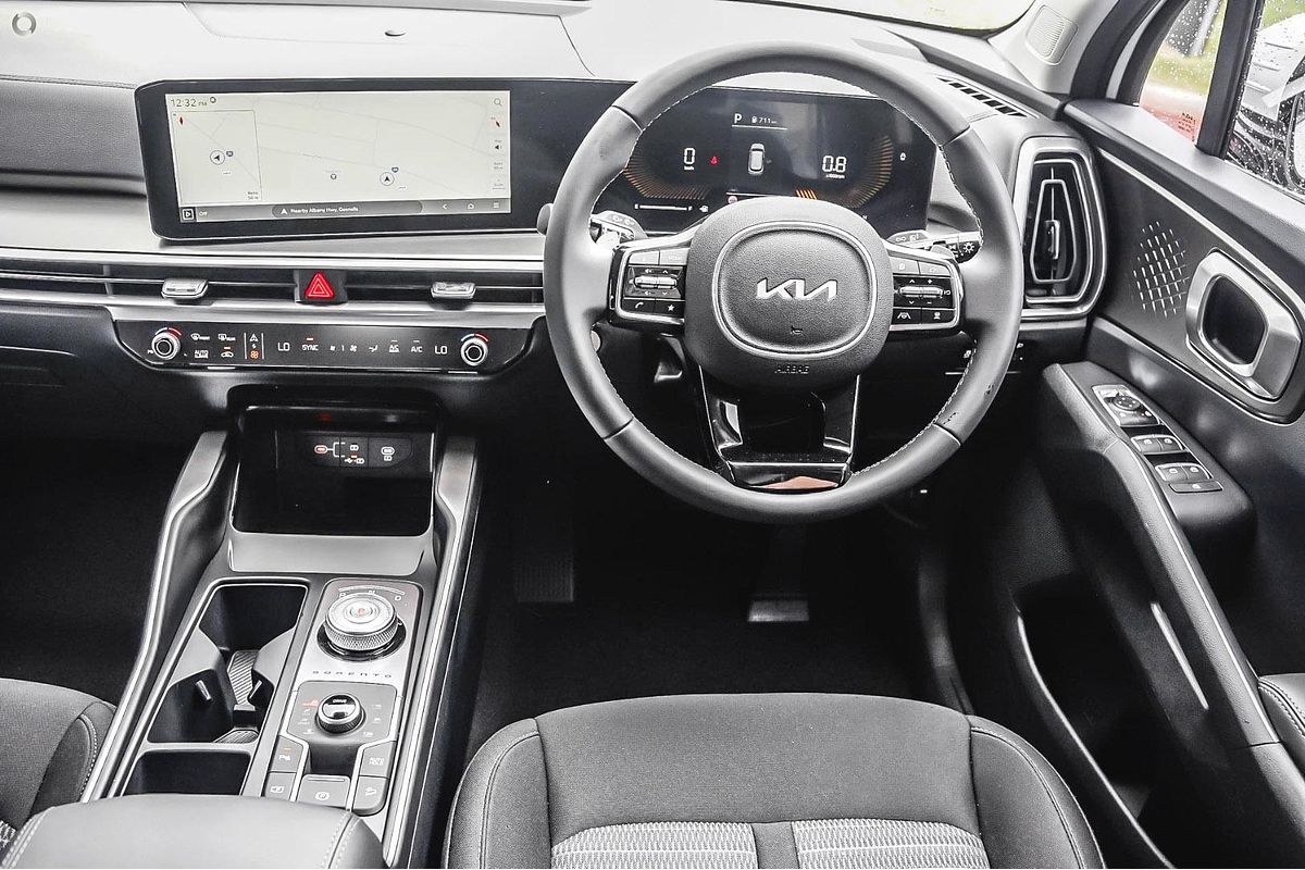 2025 Kia Sorento Sport MQ4 PE