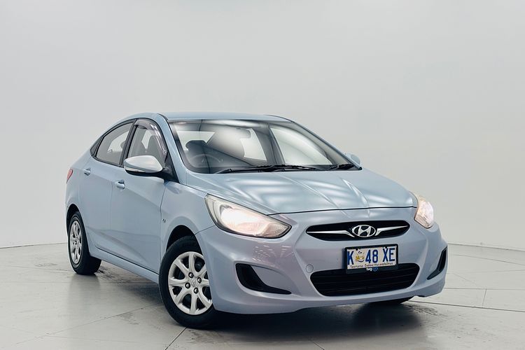 2013 Hyundai Accent Active RB
