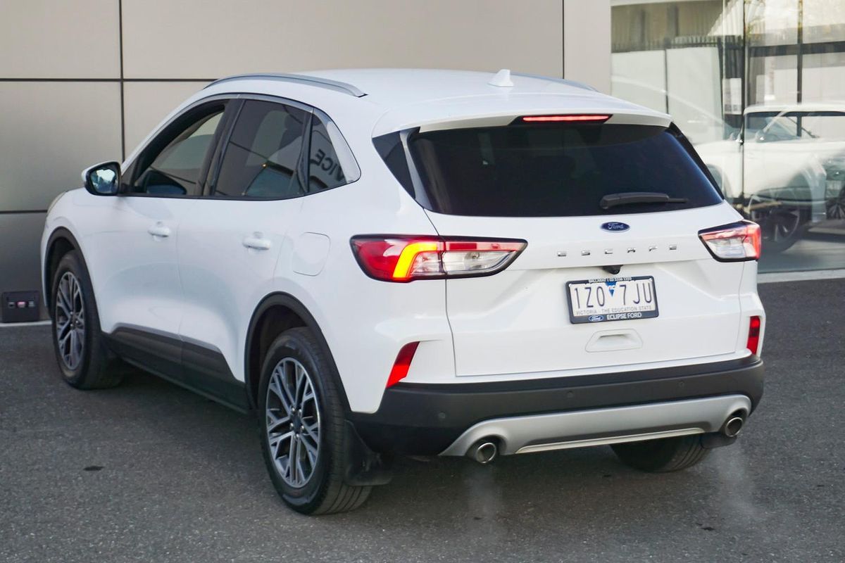 2023 Ford Escape ZH