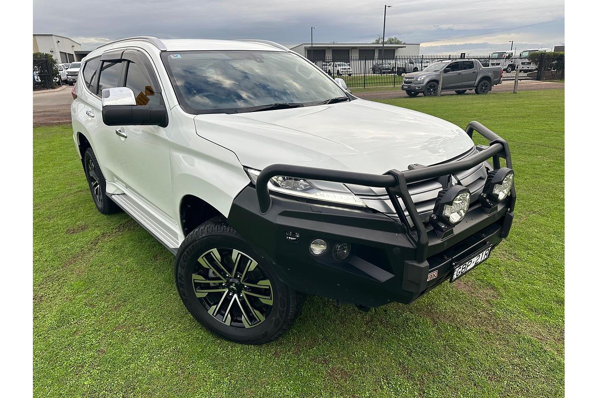 2022 Mitsubishi Pajero Sport GLS QF
