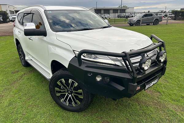 2022 Mitsubishi Pajero Sport GLS QF