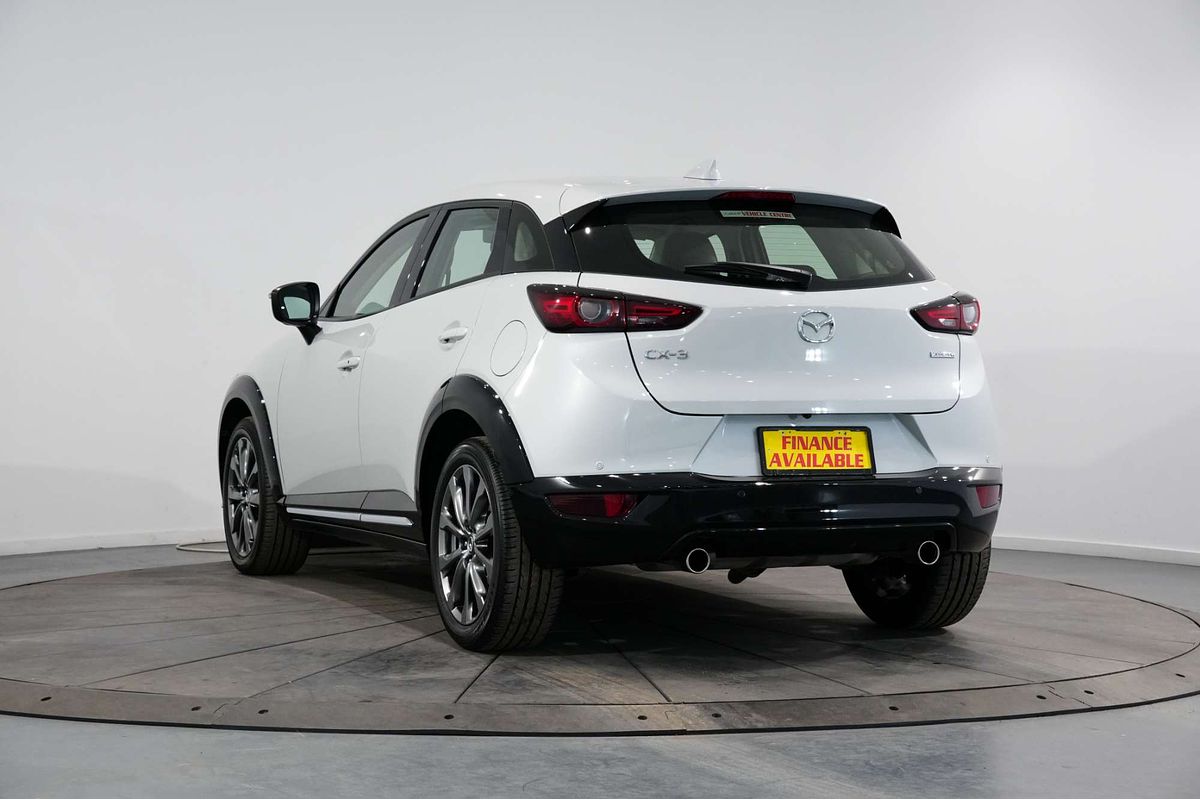 2022 Mazda CX-3 Akari LE DK