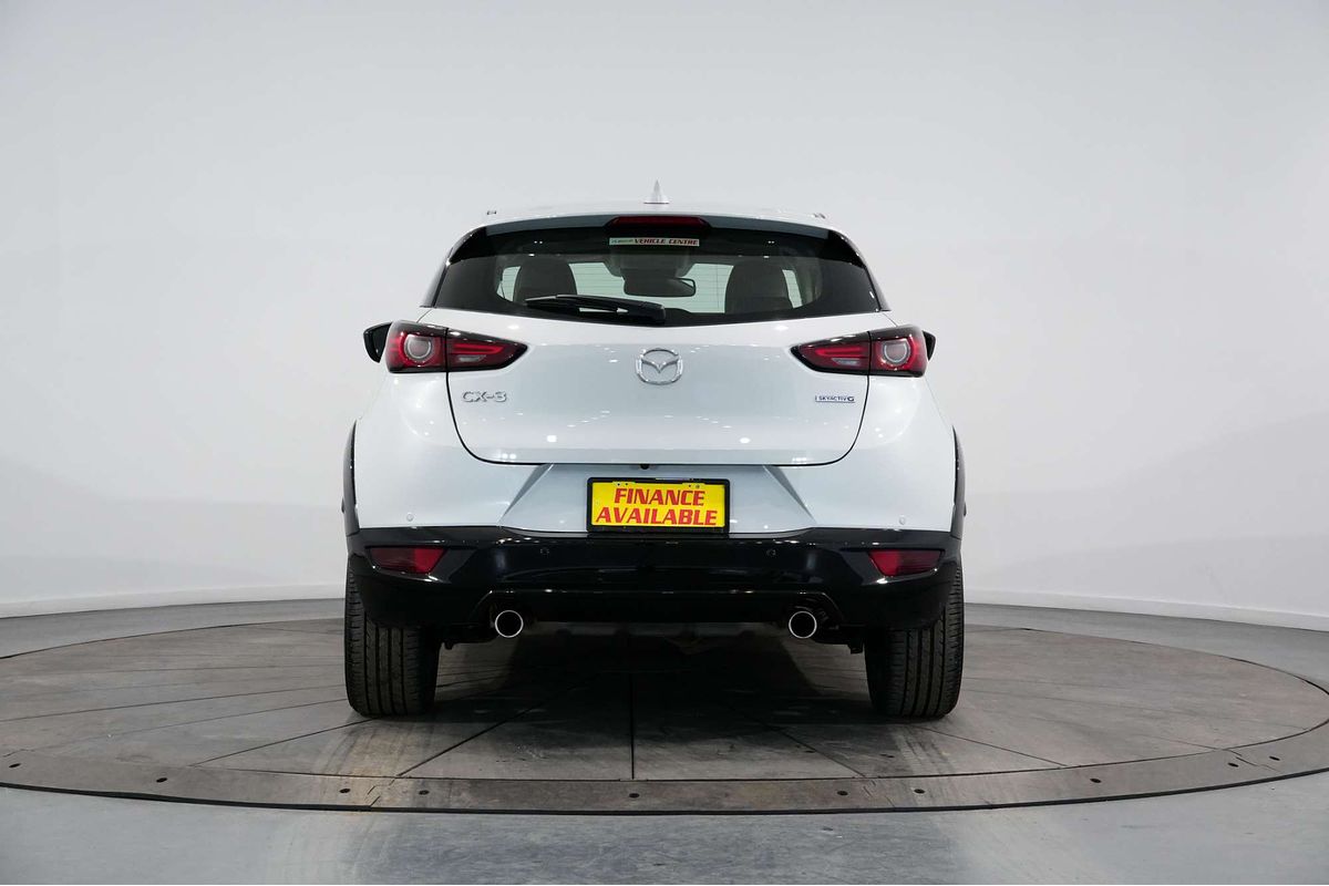 2022 Mazda CX-3 Akari LE DK