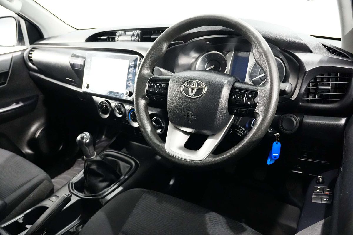 2022 Toyota Hilux SR GUN126R 4X4