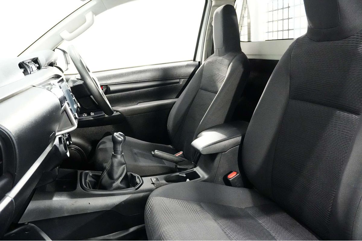 2022 Toyota Hilux SR GUN126R 4X4