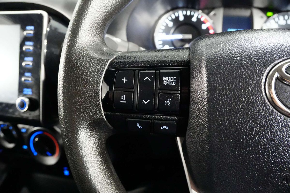 2022 Toyota Hilux SR GUN126R 4X4