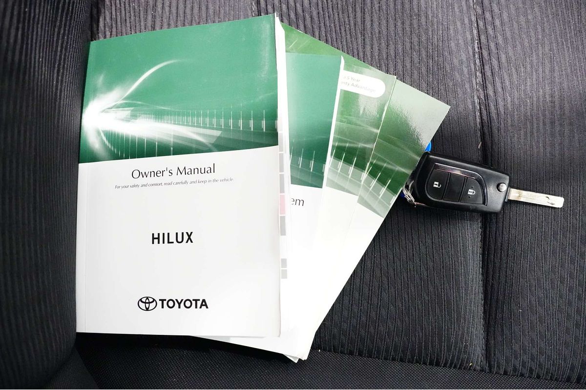 2022 Toyota Hilux SR GUN126R 4X4