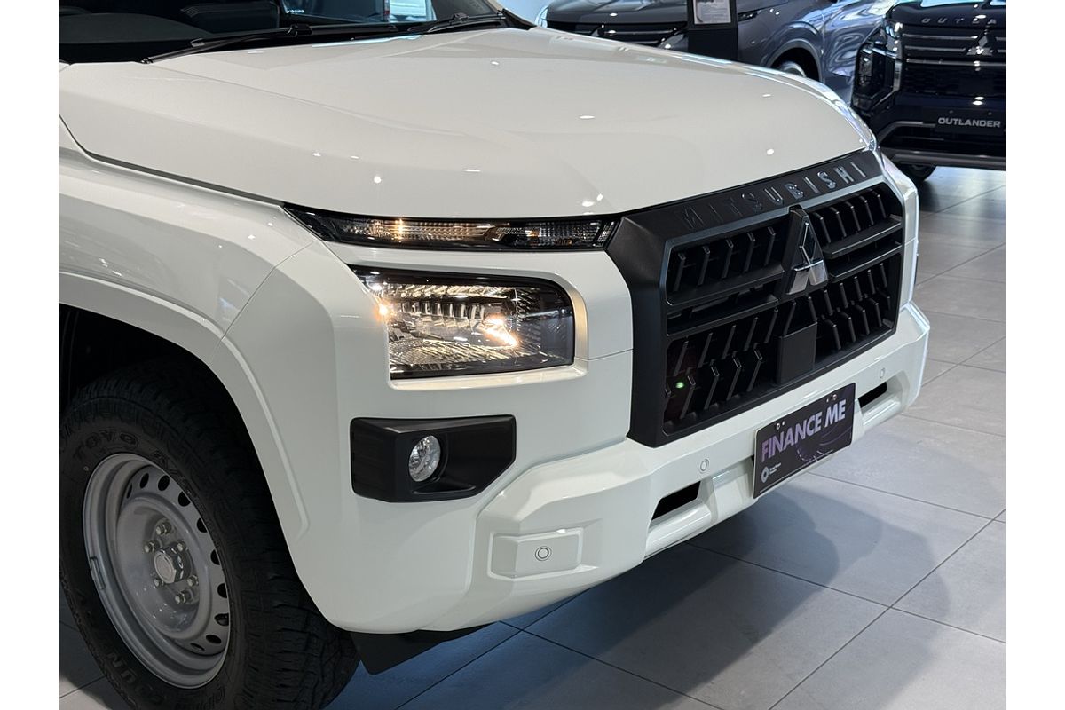 2026 Mitsubishi MV Triton GLX 2.4L D 6AT 4X4 CC CC